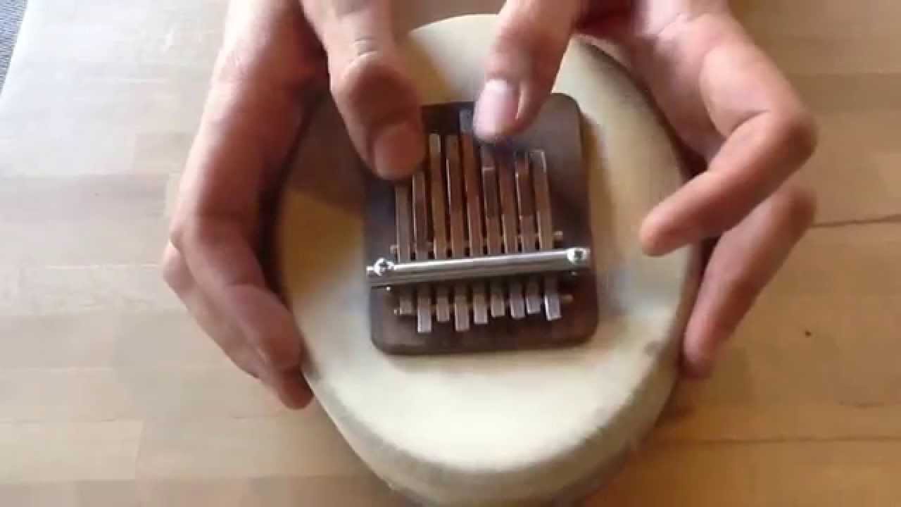 Calimba auf Fell in A Moll