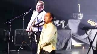 Morrissey - Judy Is a Punk (Live) class=