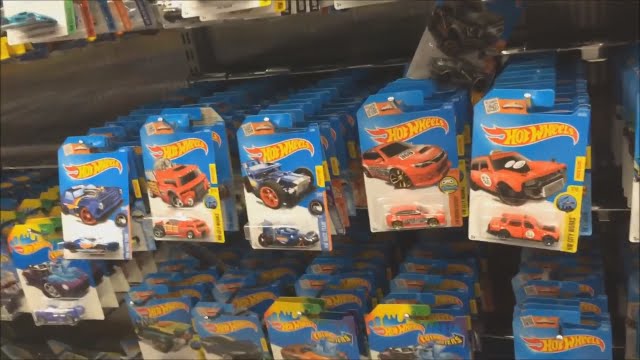 Hot Wheels In-Store Hunting ~ New Stuff at Kmart!