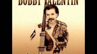 AQUI NO ME QUEDO -  BOBBY VALENTIN CON MARVIN SANTIAGO chords