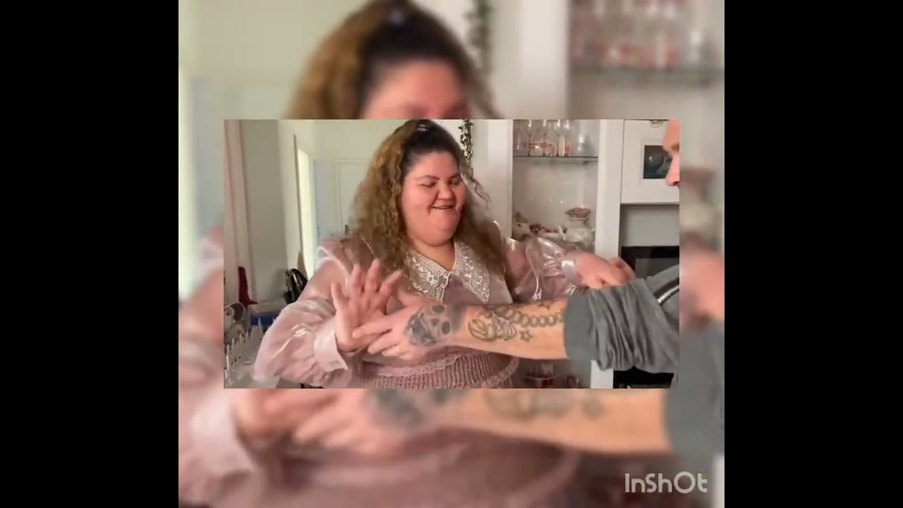 Chiara Dalessandro compleanno +44 