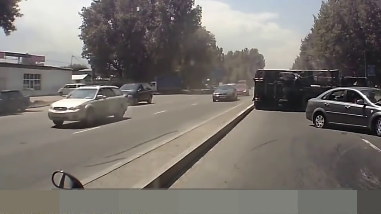 Car Crash On Dash Cam Compilation 1 - YouTube