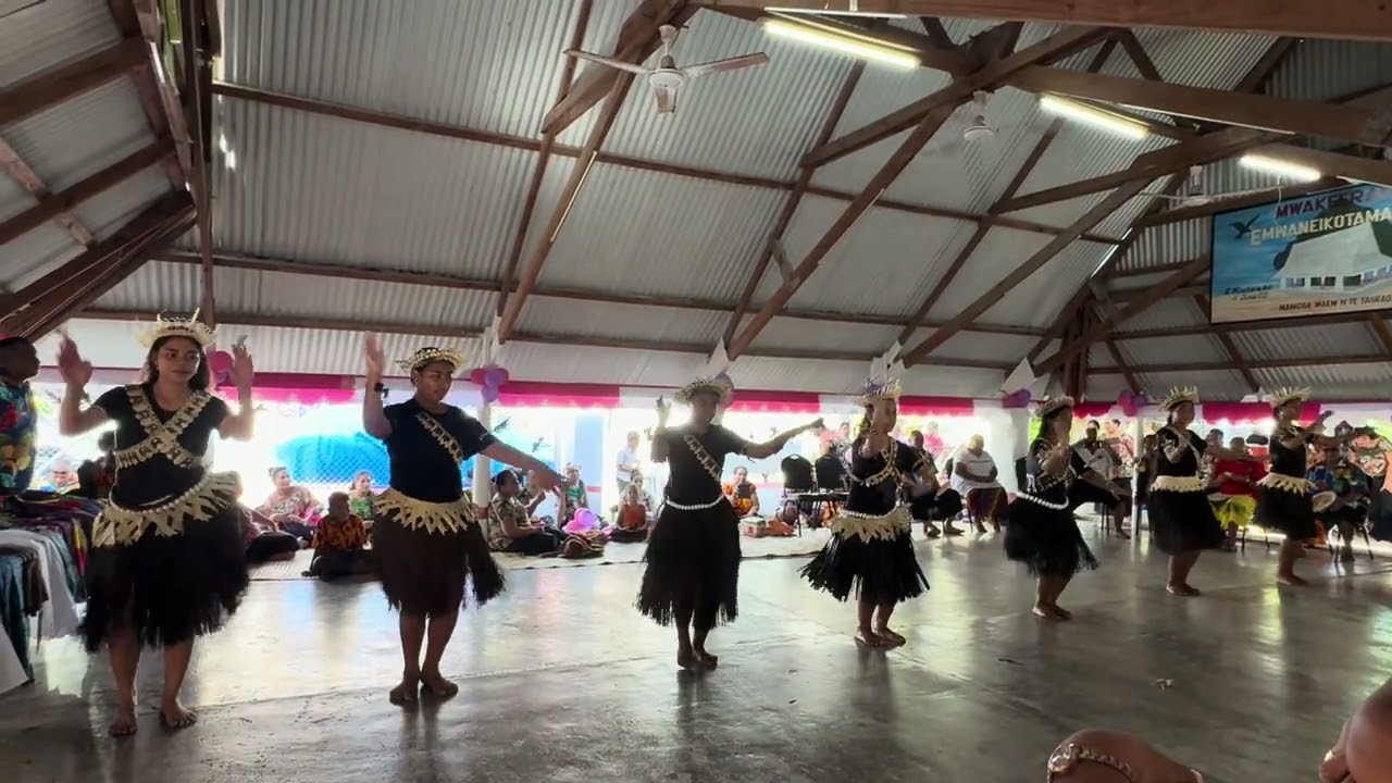 YCL Mwakerake kamataku (Te bwara E Mwaneiko Taman 2 maneaba)