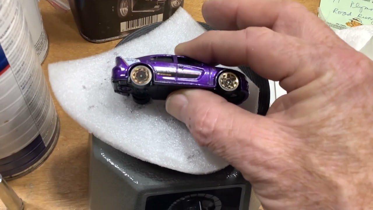 Hot Wheels axle graphite using paint bottle vibratory mixer