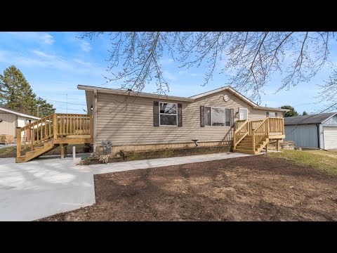1753 Cedarview Drive, St Cloud, WI home video tour