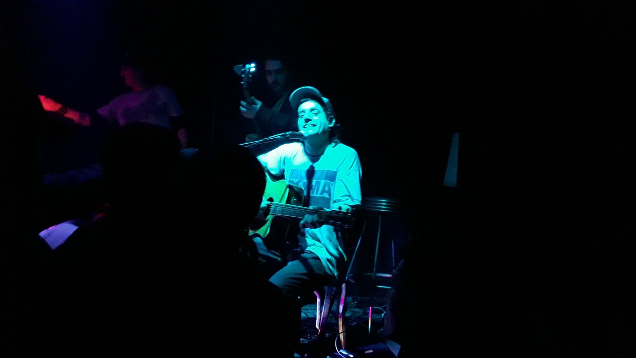 Manu y guachi sueño de pescado - choque de trenes en capital