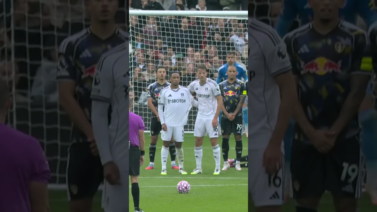 World-class save from Karl Darlow denies Wilson free-kick ✋