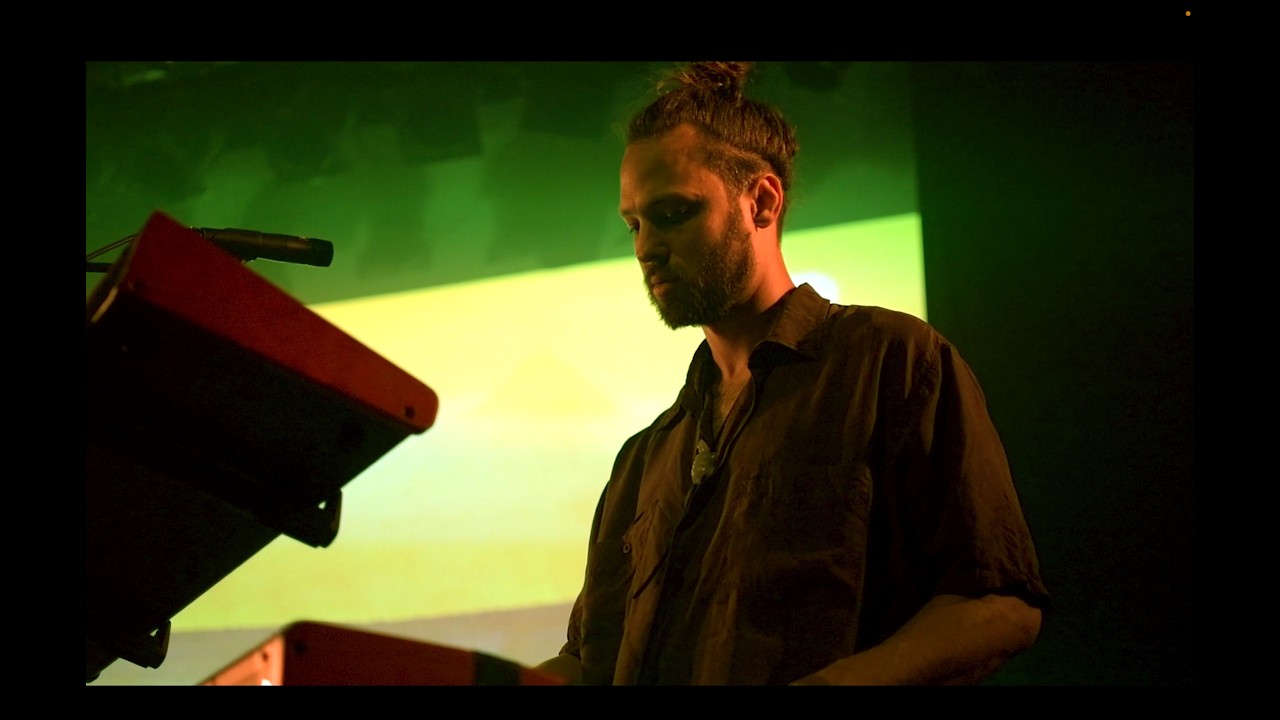 Anan Ya'ari - Live at Melkweg Amsterdam (Intro)