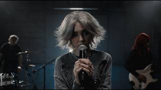MIA - Sophie Powers (performance video)