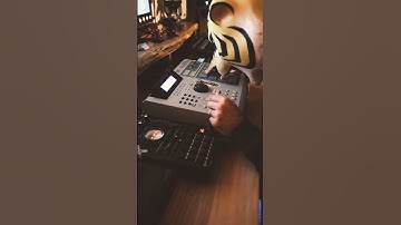 Beatmaking - Strings samples on the Akai MPC200XL