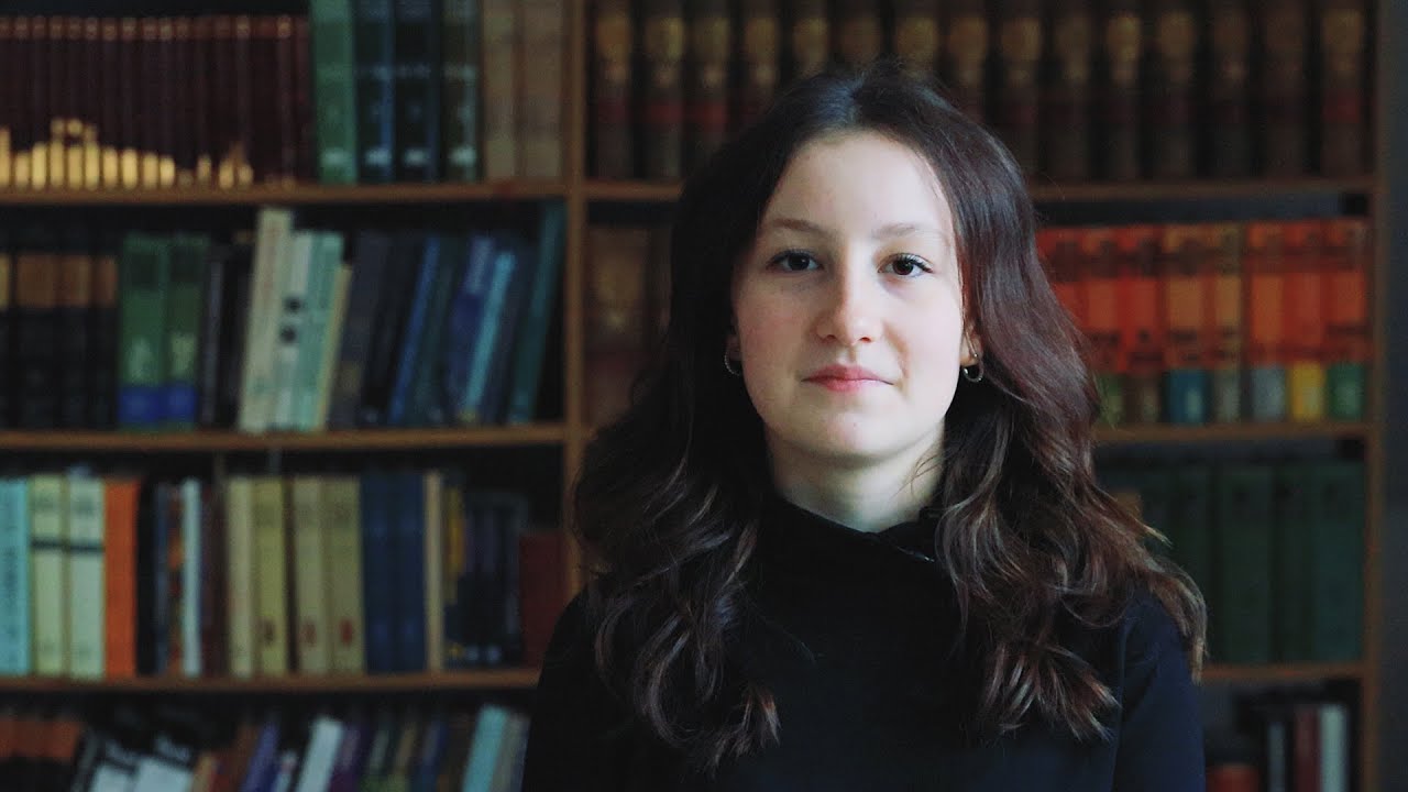 Barta Szonja: Lukács-Kis Panka - Szürkeség