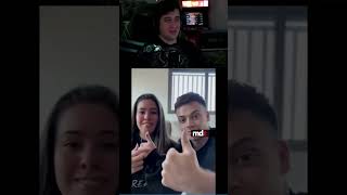 HAY ALGO RARO AHI