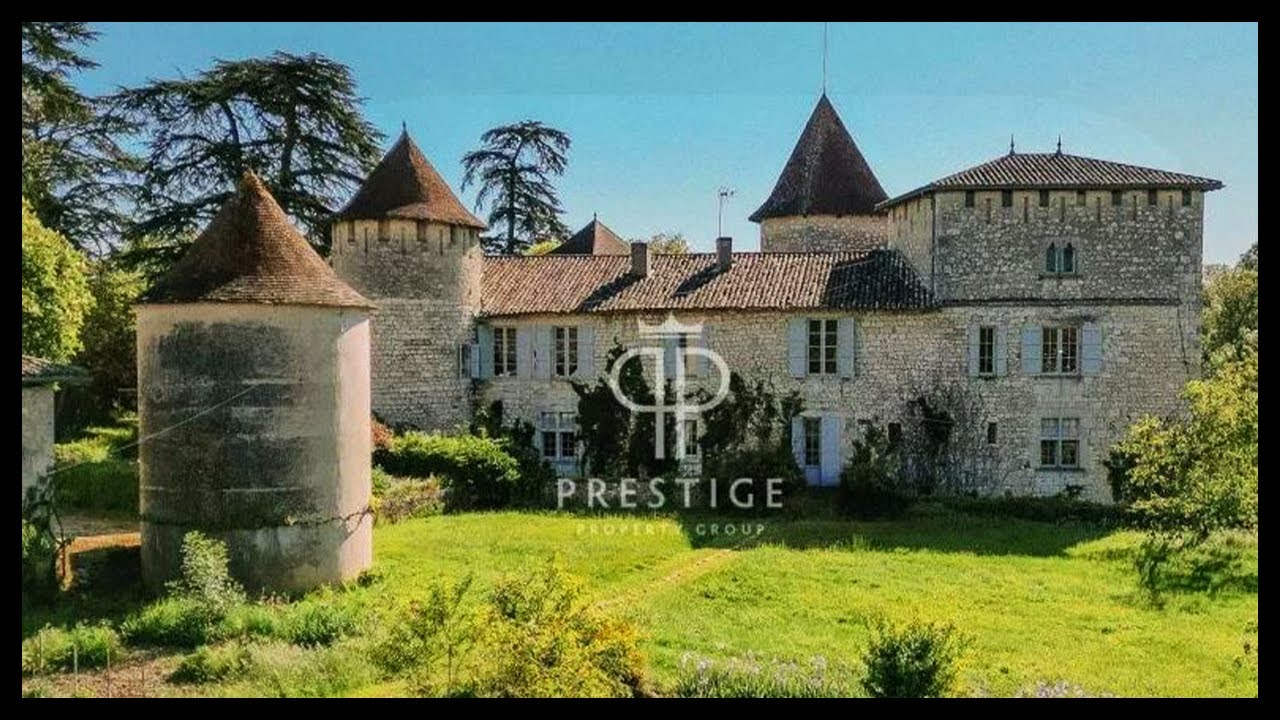 Remarkable 13th Century Chateau Midi Pyrénées, France