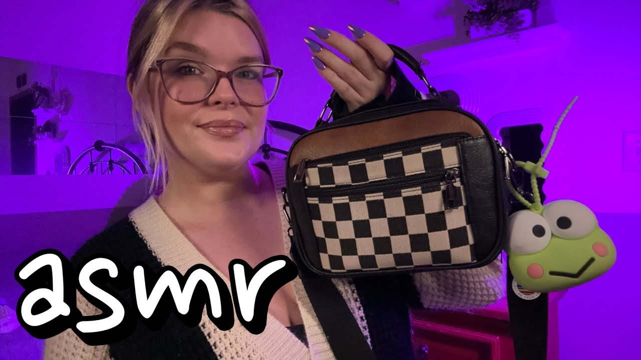 ASMR What’s in my Purse ✨