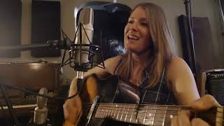 Tessa Bobessa  -  "Moonglow, Lamp Low" (Eleni Mandell acoustic cover)