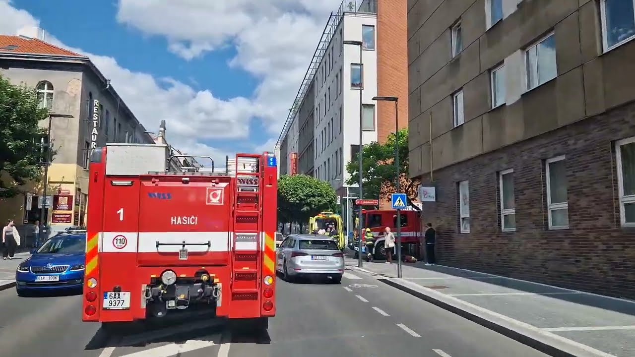 Pod modrým majákem #46 (Under the blue beacon)