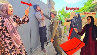 Fight and Theft: Lawyer and Police in Pursuit / Second Wife's Rage at Tahereh and Theft of Documents