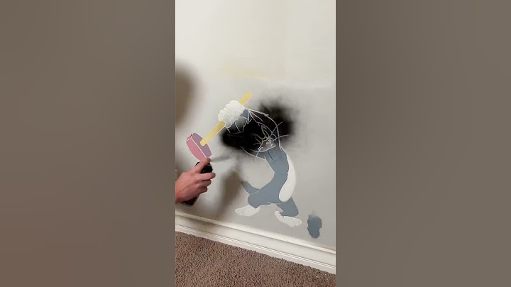 Dad fixes hole in kids bedroom! 🕳️🐁
