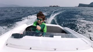 Kaebon Eb Eins A Clean Design That Combines Style And Sport -Easy For Children To Use.