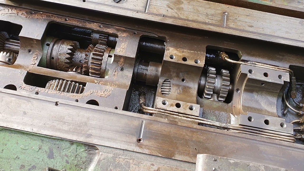 범용밀링수리 고수와 고장부분 진단중입니다 milling machine restoration YouTube