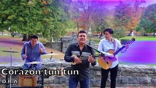 Moises Salazar y su Charango - TV Ecuatoriana