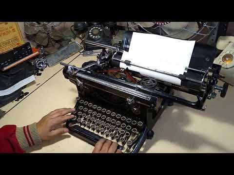 Olympia máquina de escribir antigua Typewriter Schreibmaschine 1935.
