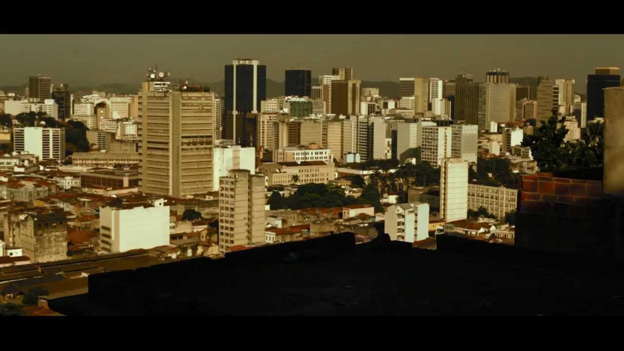 VHILS ||Providência Brasil||