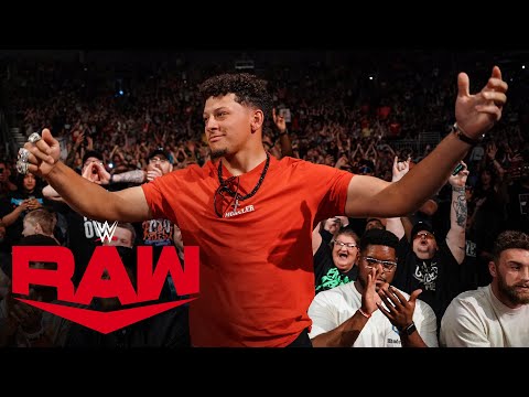 Logan Paul recognizes Patrick Mahomes during the second round: Raw, April 29, 2024