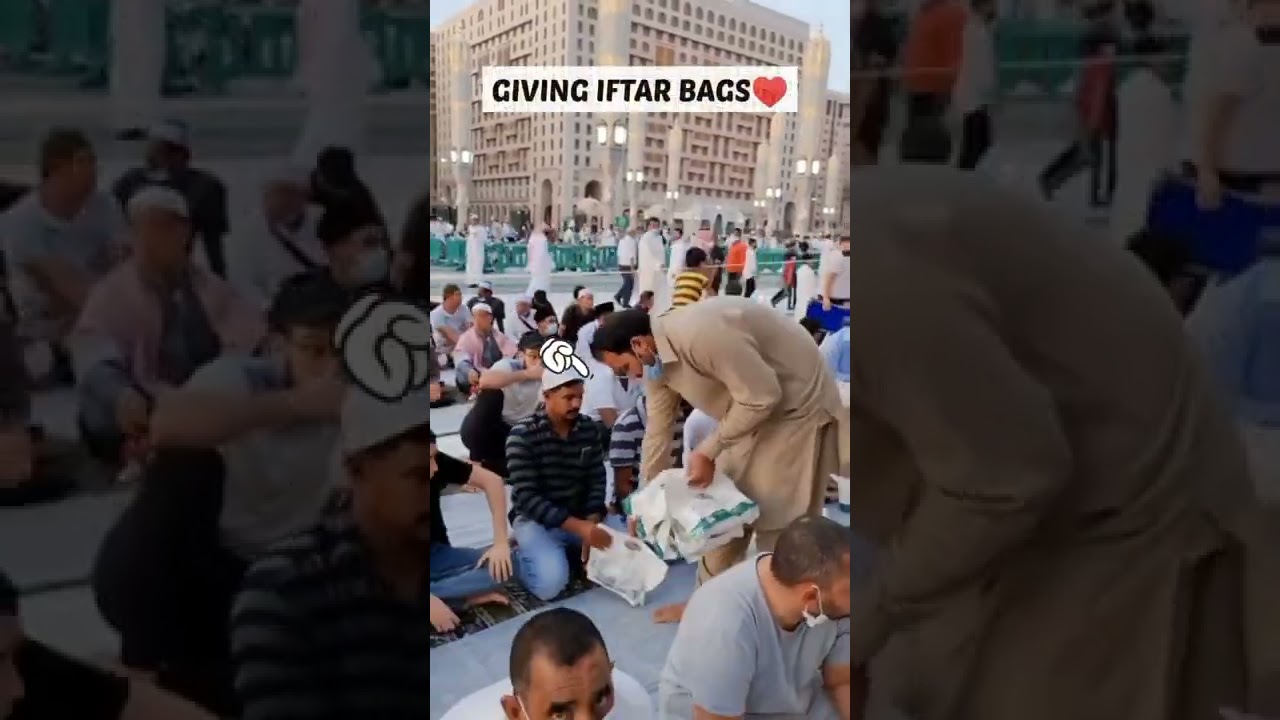 Iftar In Madina😍