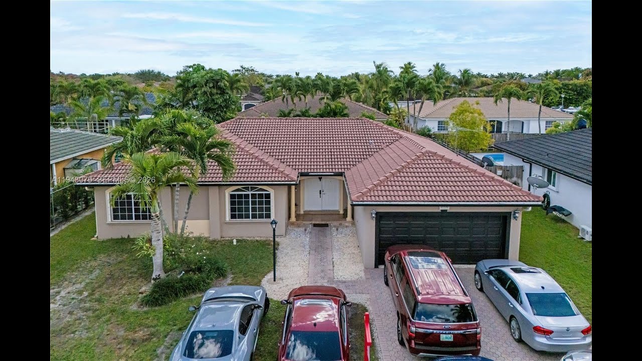 NEW LISTING: 15330 SW 170th Ter Miami FL 33187