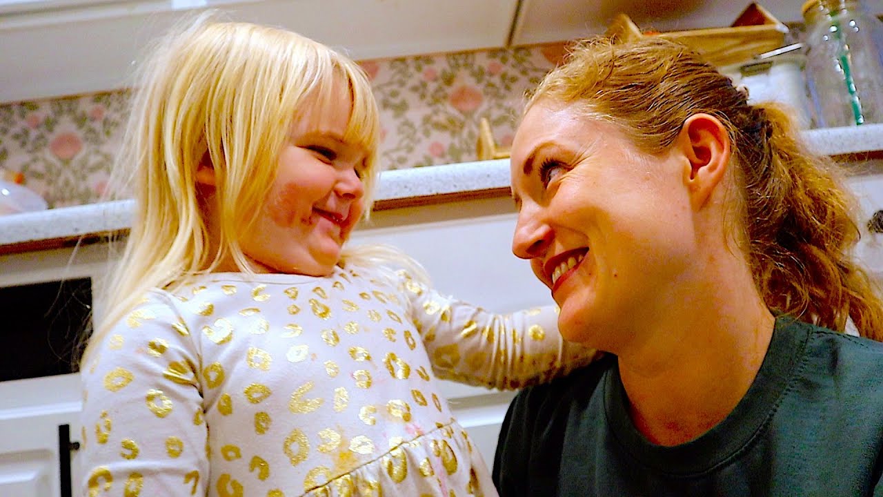 Малышка, не плачь