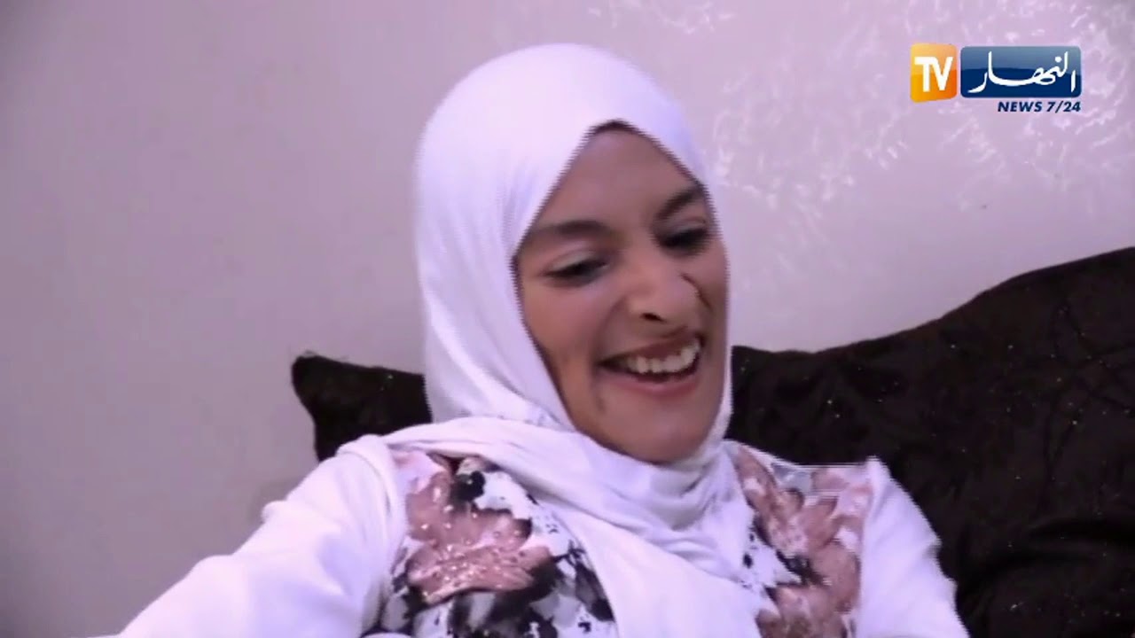 سارة من ذوي الإحتياجات الخاصة ..تتحدى الإعاقة بأعمالها الأدبية