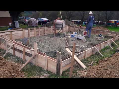 Video: Zimski Vrtovi Iza Fasada Od Opeke