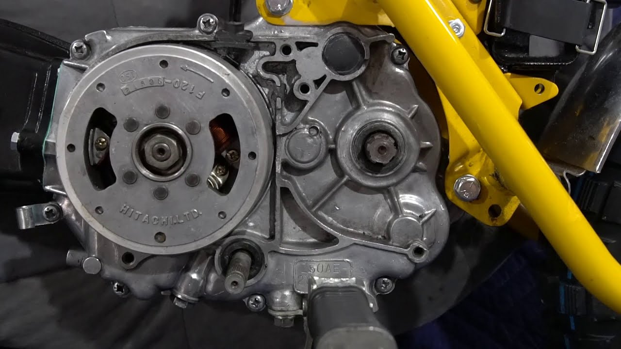 Leaky Seals? - Engine Seal Replacement Tutorial - Vintage Honda CT70