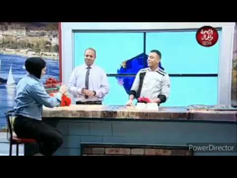 شاهد مذيعه قناة الصحة والجمال تأكل التورته بفمها