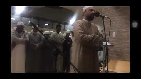 سورة المسد بقراءة ابن كثير للشيخ د.محمد فؤاد في صلاة العشاء بجنوب أفريقيا بحضور أ.د/ أحمد المعصراوي