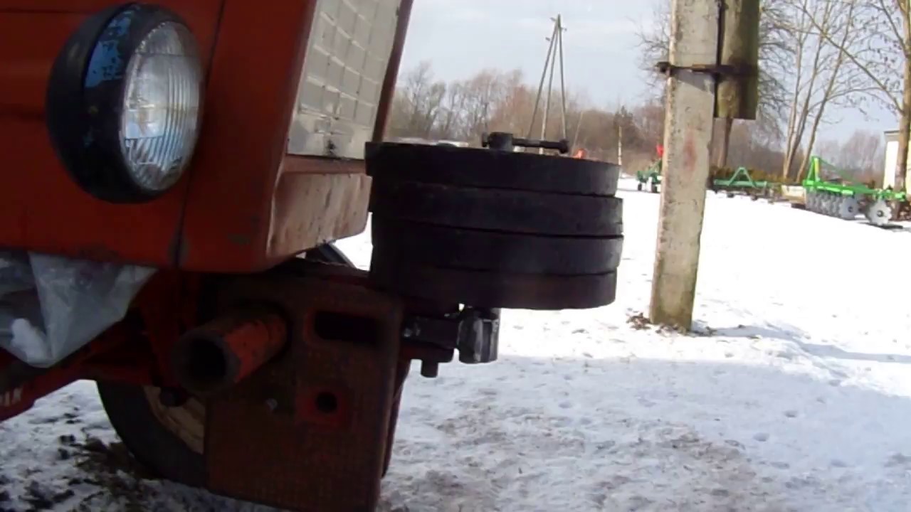 Передний противовес на Т-25 - YouTube