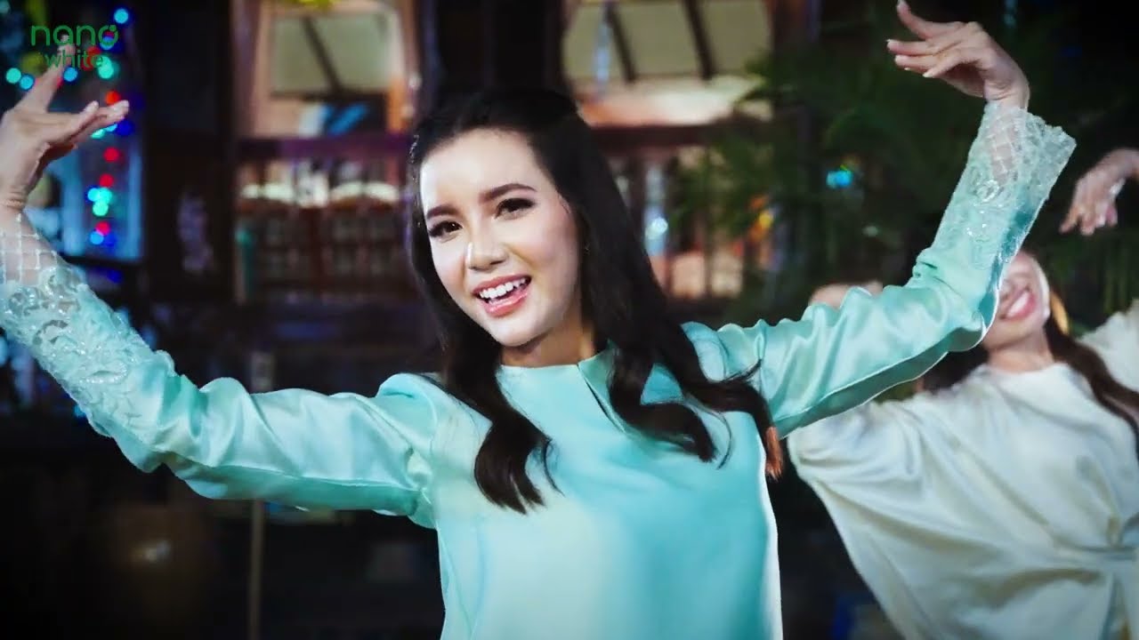 Nanowhite Raya 2023 | Rayaku Glowing