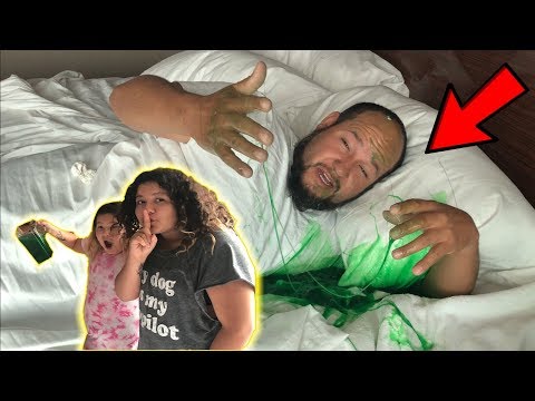 slime-prank-on-our-dad-in-our-hotel-room!!