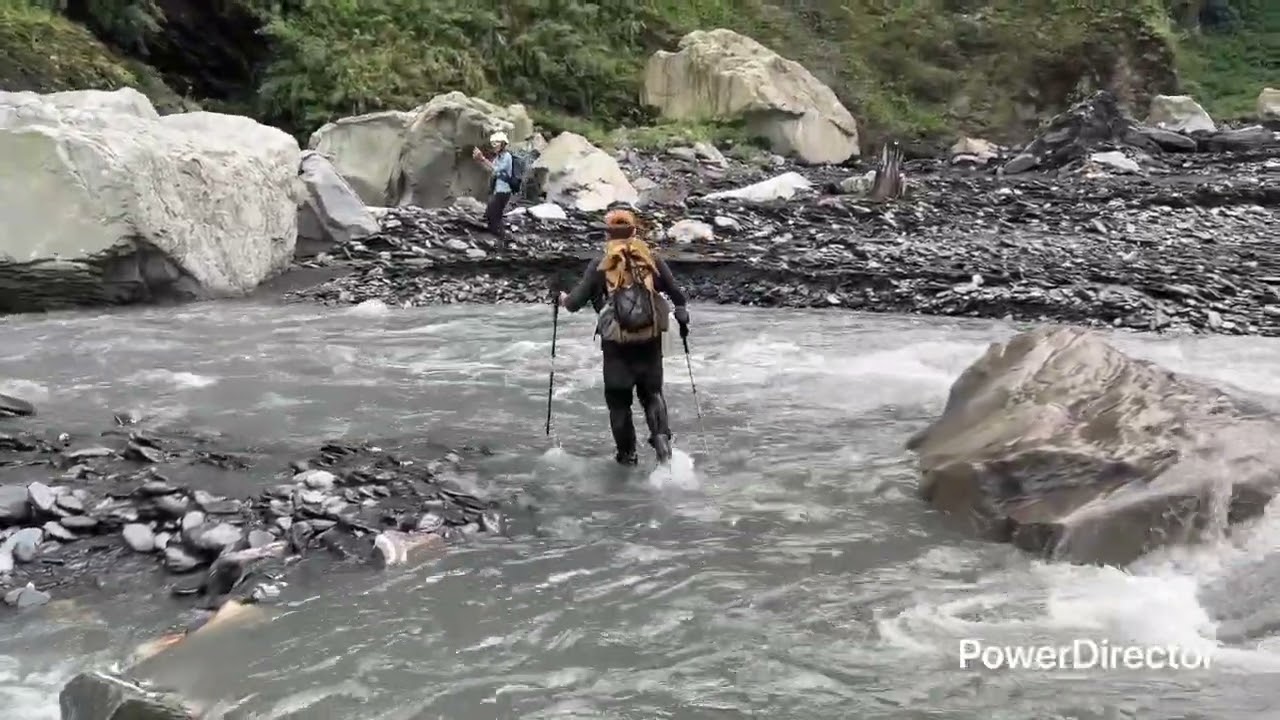 【山生有幸】《屯子山》《多納六秀》