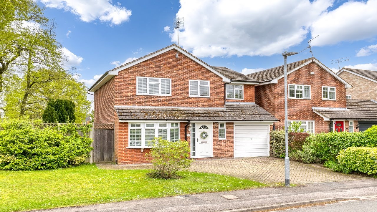 Beautiful Detached Property in Bracknell,Binfield Village Real Estate