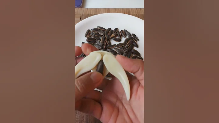 Amazing#shorts#SUNFLOWER SEED OPENER#kitchen hacks#Lifehacks#youtubeshorts - DayDayNews