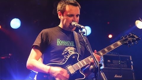 Droids - Recognizer (Live in Derry~Londonderry)