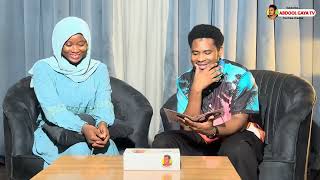 DAGA BAKINKA SHOW TARE DA SADIYA SOSAI TA HANNUN DAMAR RARARA