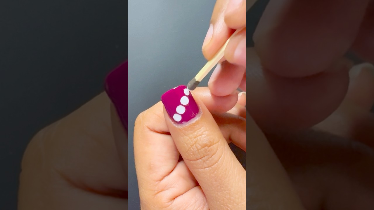 Easy 💕🧷nail design at home🏡