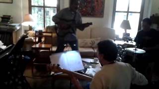 Rafael mendoza Ensayando Celebración 2552