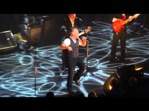 John Mellencamp "Cherry Bomb" live at The Louisville Palace