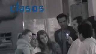 Ludwika Paleta su esposo Plutarco Haza cenan con Claudia Liz
