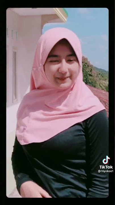 TIKTOK CEWE HIJAB BIKIN SALFOK