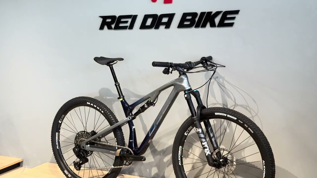 Veja a bike em ação